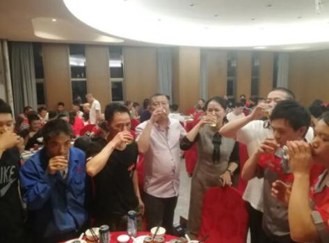 歐拉姆閥門“雙節(jié)同慶賀，歡樂一家親”員工歡聚晚宴圓滿落幕