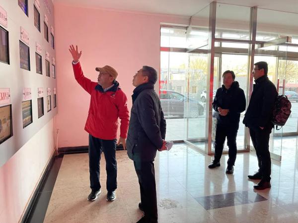 工業(yè)和信息化部人才交流中心黨委副書(shū)記陳新蒞臨好利閥業(yè)調(diào)研