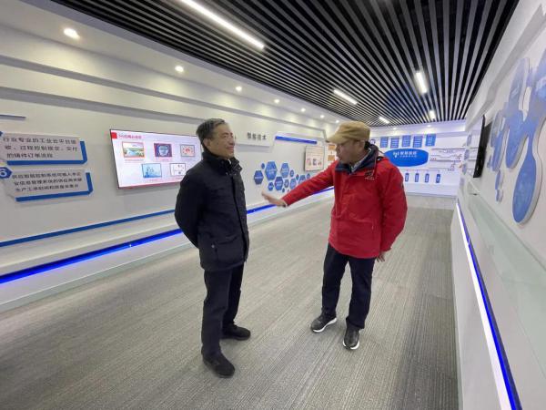 工業(yè)和信息化部人才交流中心黨委副書(shū)記陳新蒞臨好利閥業(yè)調(diào)研